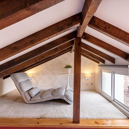 Guestready - Fantastic Rustic Duplex With Terrace Apartamento Lisboa Exterior foto